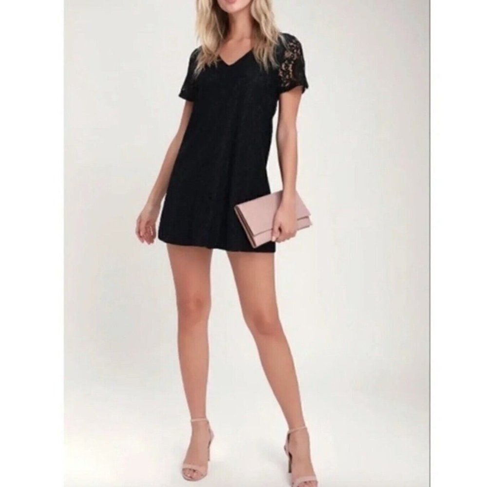 Lulu's Short Sleeve Black Lace Shift Dress XS A-Line V Neck Mini Lined